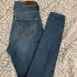 Hollister skinny jeans